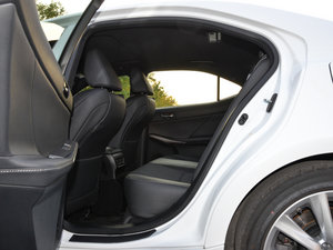 2016200t F Sport ſg