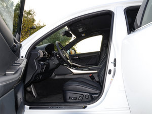 2016200t F Sport ǰſg