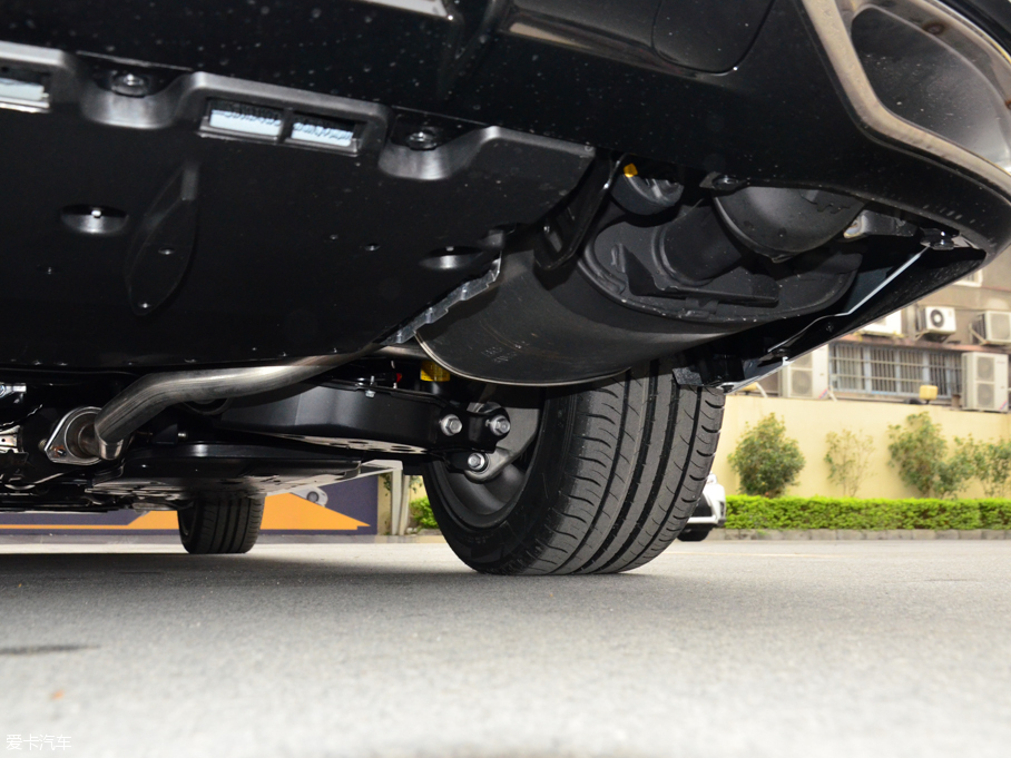 2016׿_˹GS 200t F SPORT