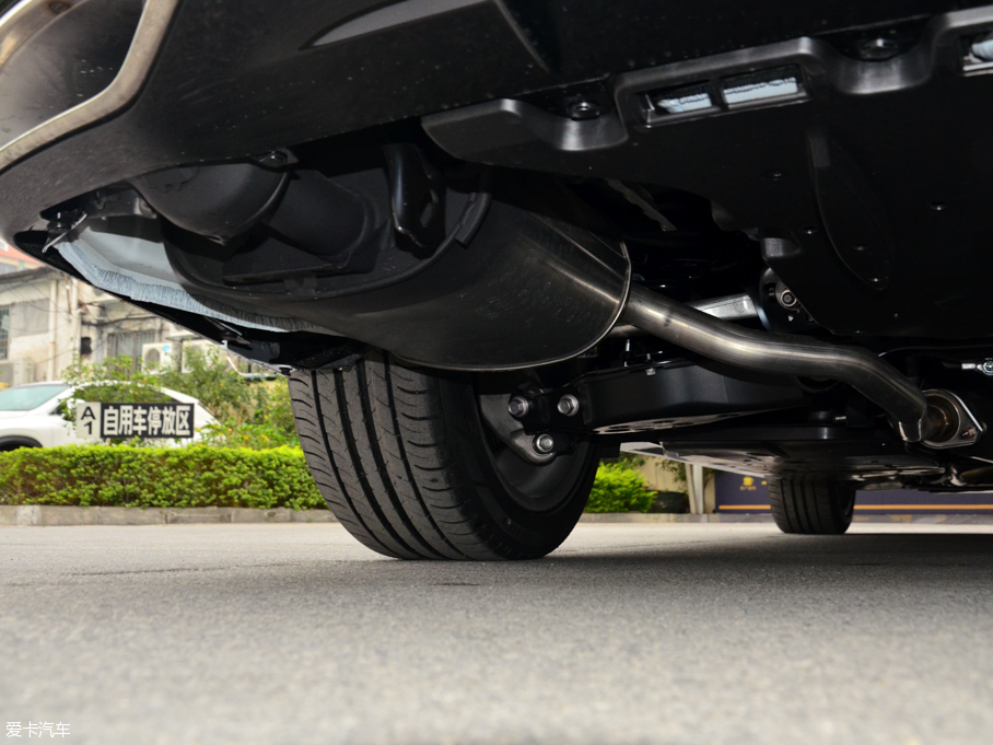 2016׿_˹GS 200t F SPORT