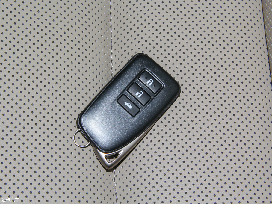 2016׿_˹GS 300h IȰ