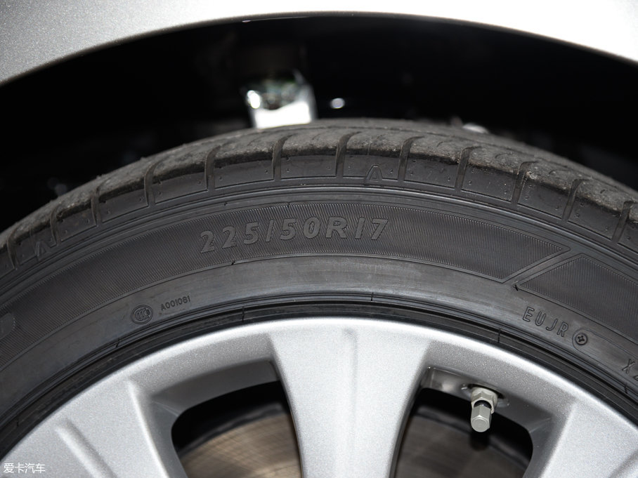 2016׿_˹GS 200t IȰ