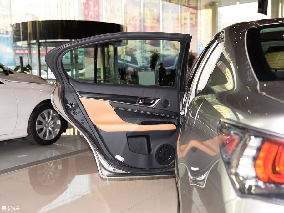 2016׿_˹GS 200t IȰ