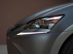 2016200t F SPORT (ji)^