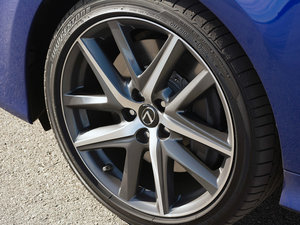 2016200t F SPORT (ji)^