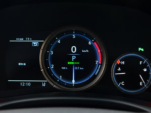 2016200t F SPORT п؅^