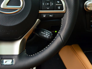 2016200t F SPORT п؅^