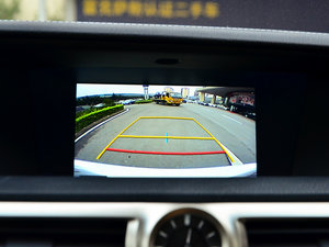 2016200t F SPORT п؅^