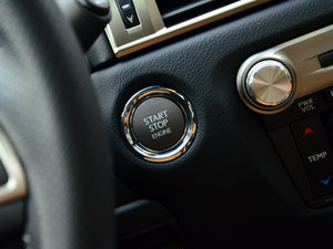 2016200t F SPORT п؅^