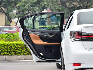 2016200t F SPORT ܇T