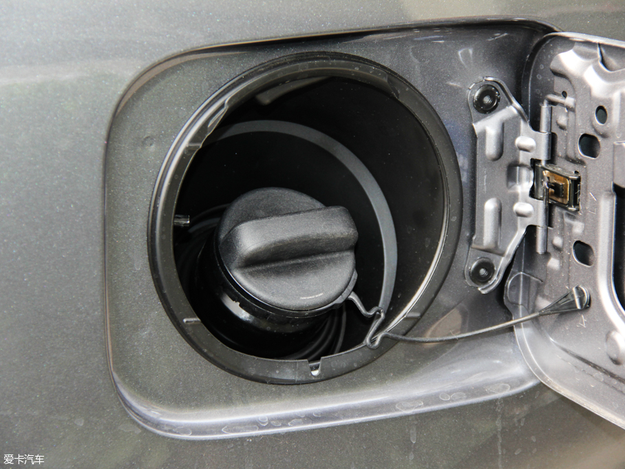 2016׿_˹LX 570 ӸкA 5