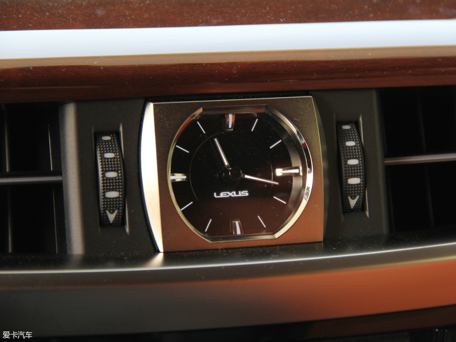 2016׿_˹LX 570 ӸкA 5