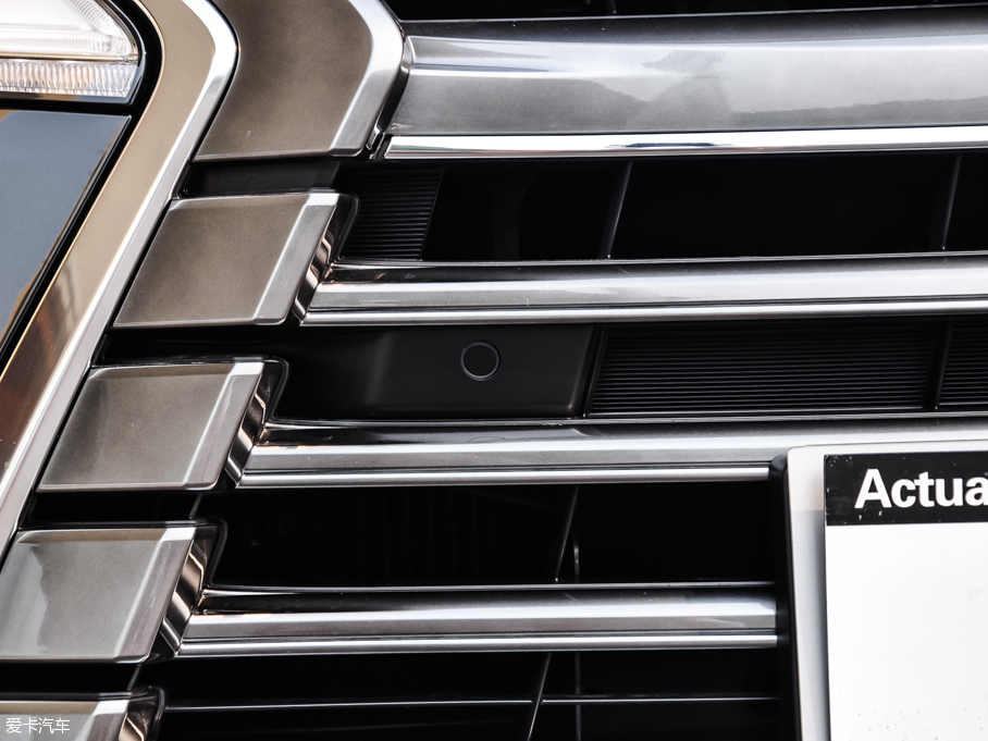 2016׿_˹LX 570 ӸкA 5