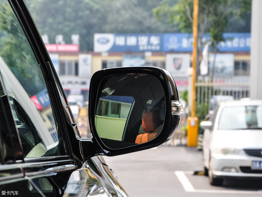 2016׿_˹LX 570 ӸкA 5