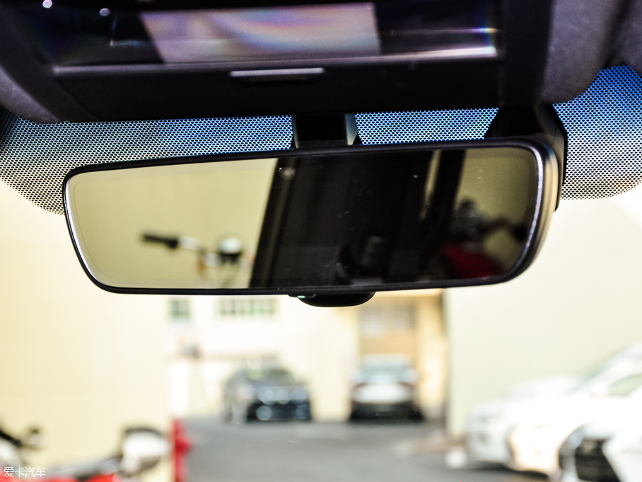 2016׿_˹LX 570 ӸкA 5