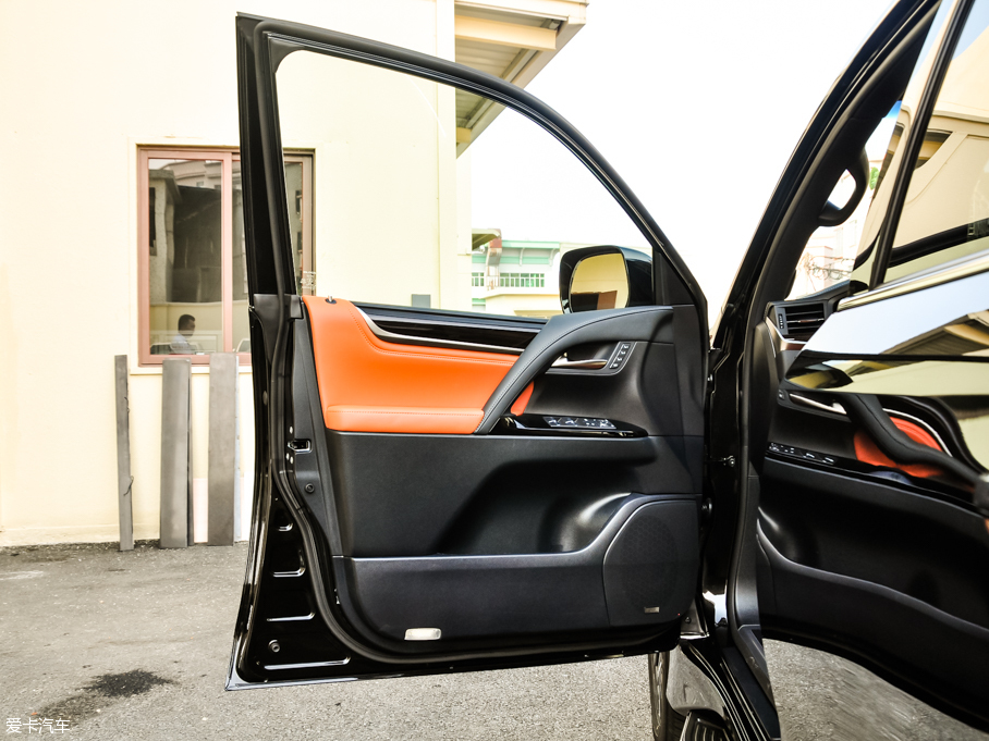 2016׿_˹LX 570 ӸкA 5