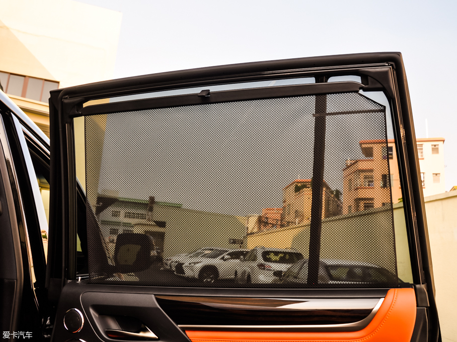 2016׿_˹LX 570 ӸкA 5