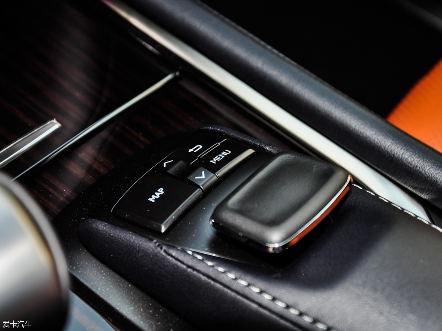 2016׿_˹LX 570 ӸкA 5