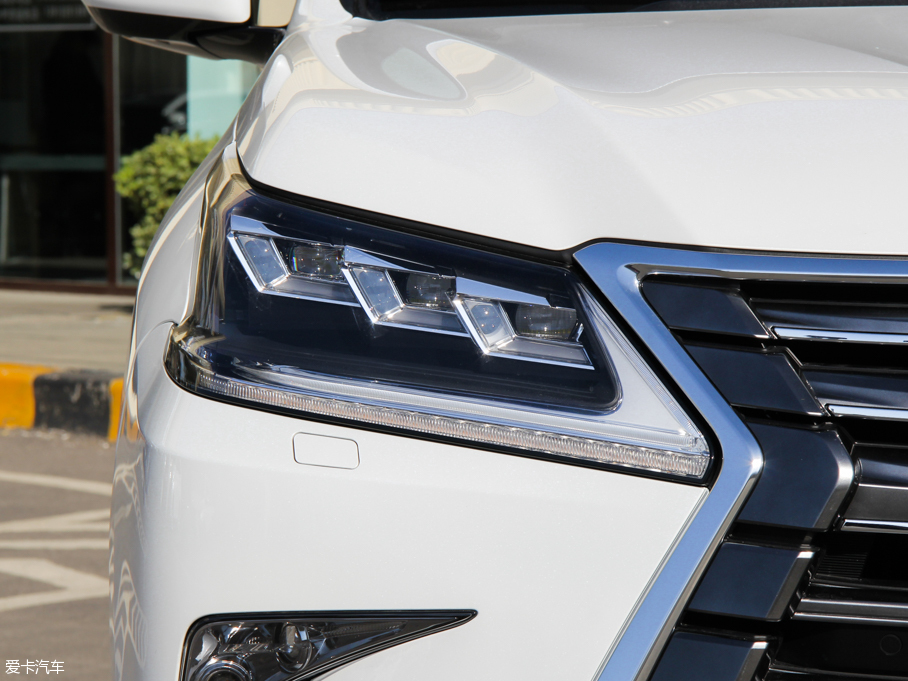 2016׿_˹LX 570 FA 8