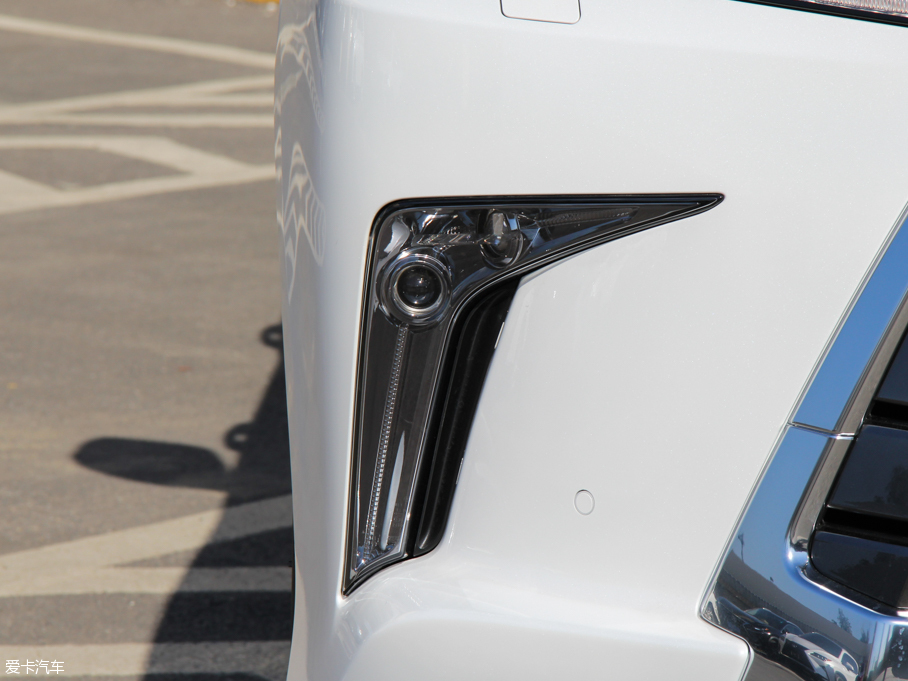 2016׿_˹LX 570 FA 8