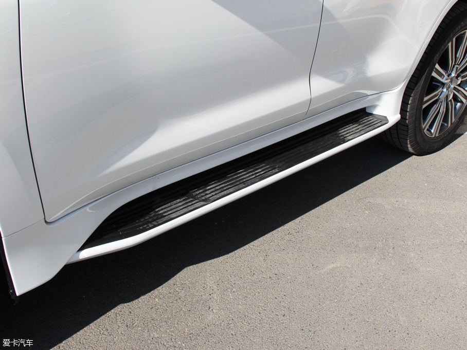 2016׿_˹LX 570 FA 8