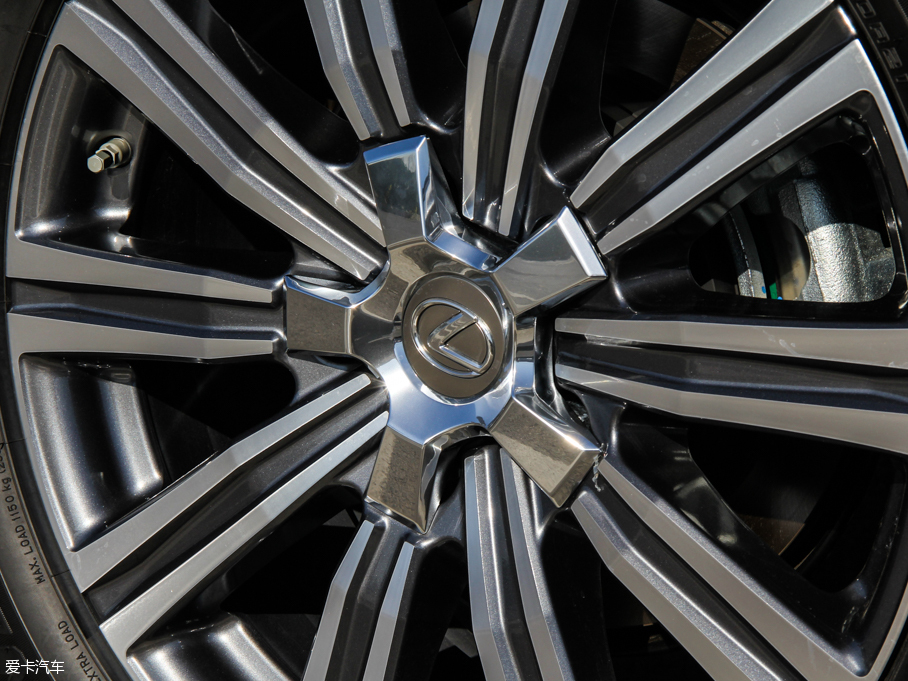 2016׿_˹LX 570 FA 8