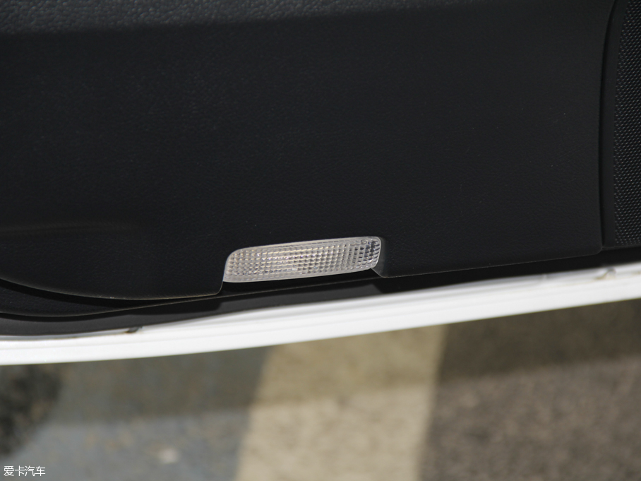 2016׿_˹LX 570 FA 8