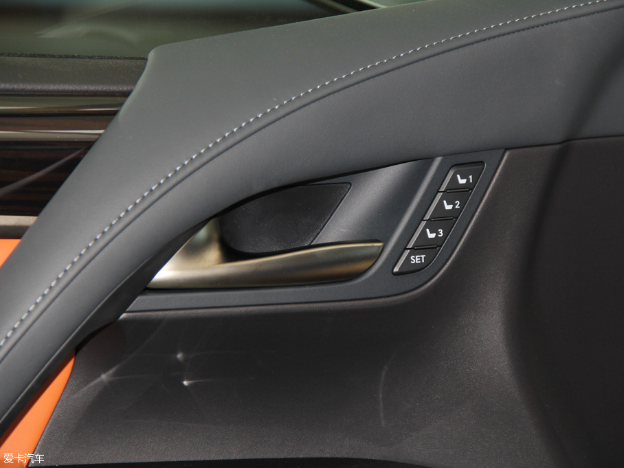 2016׿_˹LX 570 FA 8