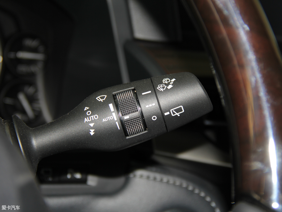 2016׿_˹LX 570 FA 8