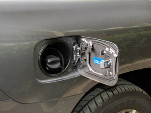 2016570 (dng)кA 5 w