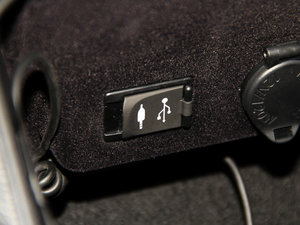 2016300h hâ ȫ(q) g