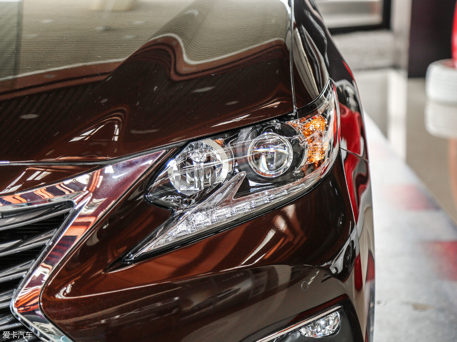 2016׿_˹ES 200 Midnight؄e