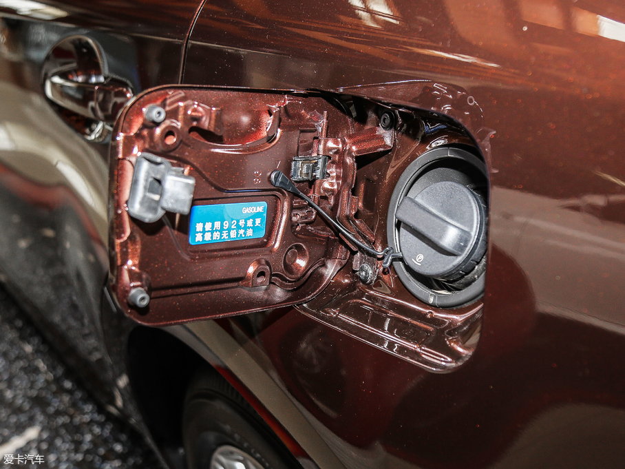 2016׿_˹ES 200 Midnight؄e