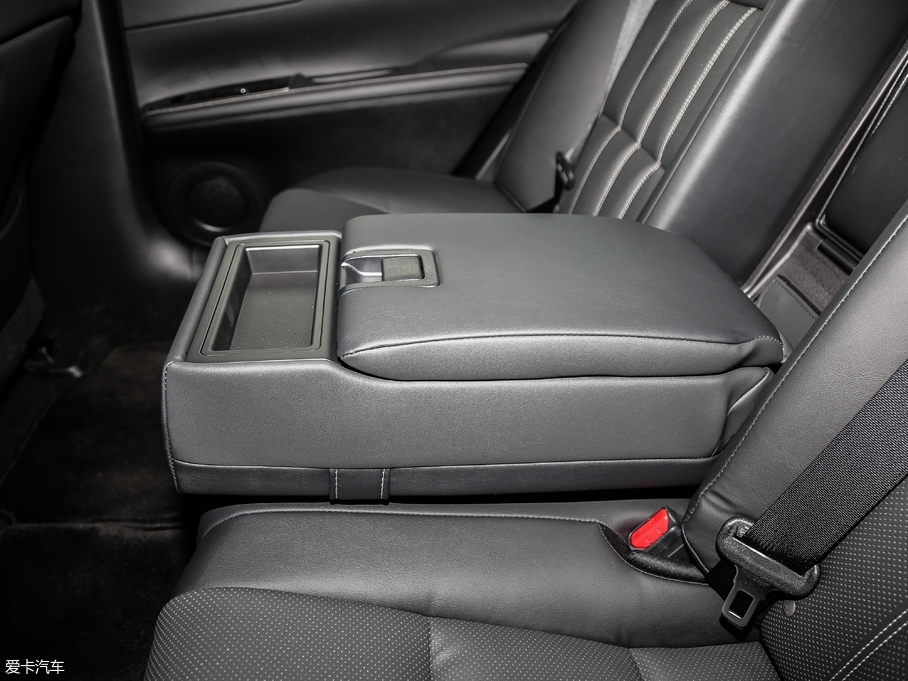 2016׿_˹ES 200 Midnight؄e