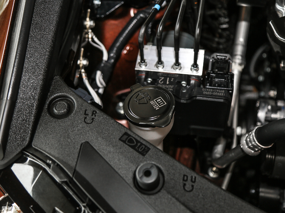 2016׿_˹ES 200 Midnight؄e