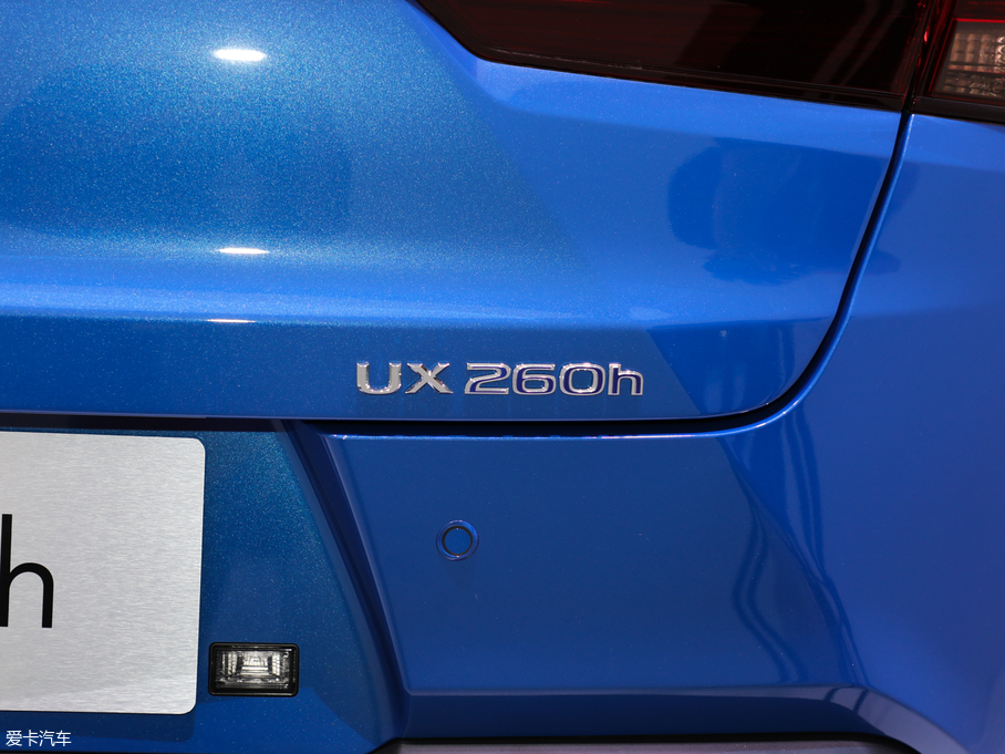 2019׿_˹UX 260h ̽ V