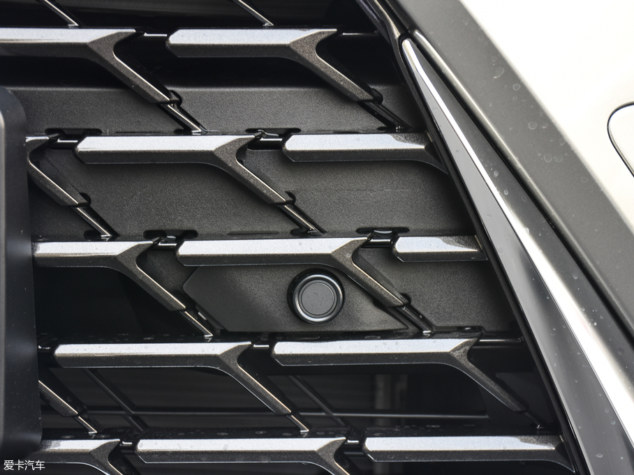 2019׿_˹UX 260h ̽Ȥ V