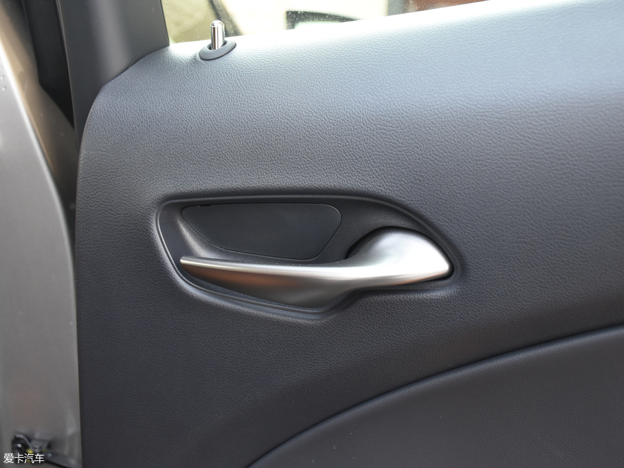 2019׿_˹UX 260h ̽Ȥ V