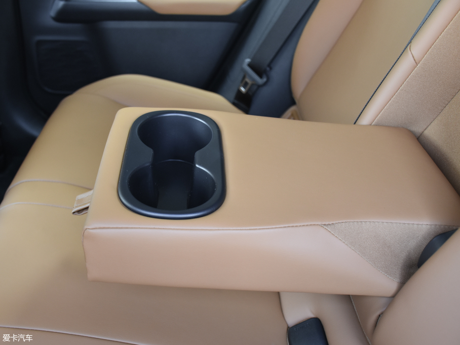 2019׿_˹UX 260h ̽Ȥ V