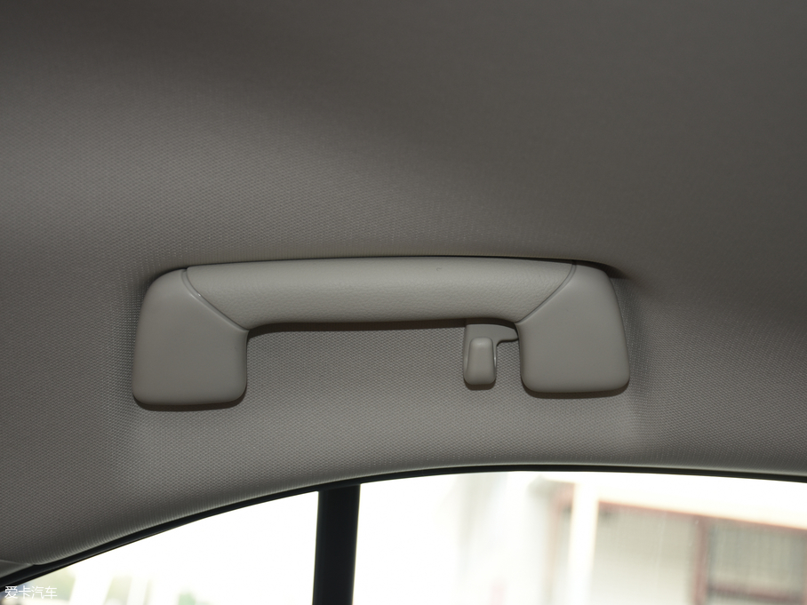 2019׿_˹UX 260h ̽Ȥ V