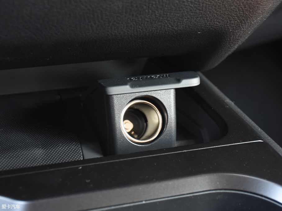 2019׿_˹UX 260h ̽Ȥ V