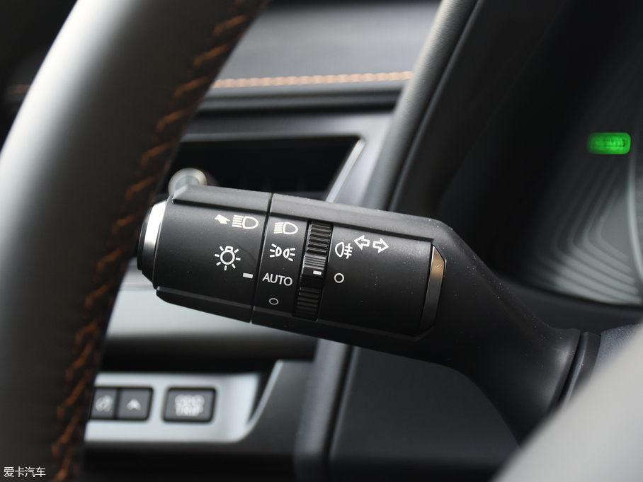 2019׿_˹UX 260h ̽Ȥ V