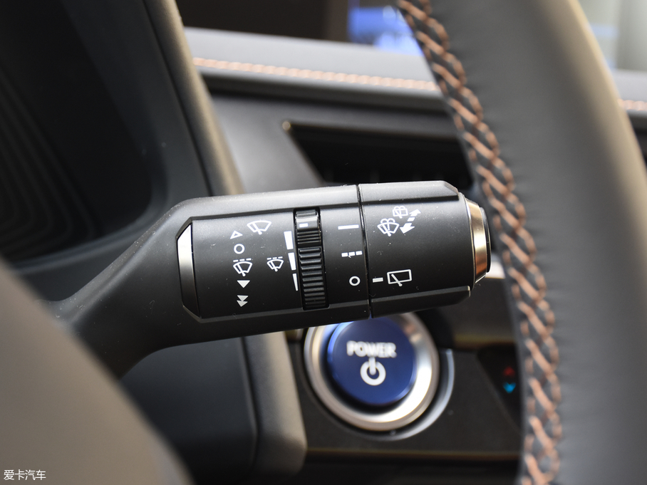 2019׿_˹UX 260h ̽Ȥ V