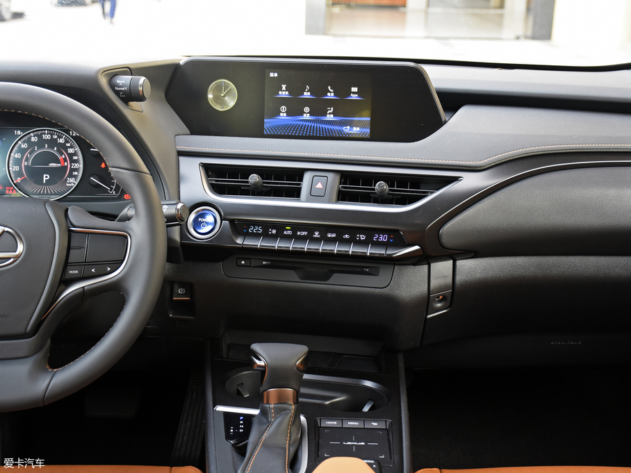 2019׿_˹UX 260h ̽Ȥ (gu)V