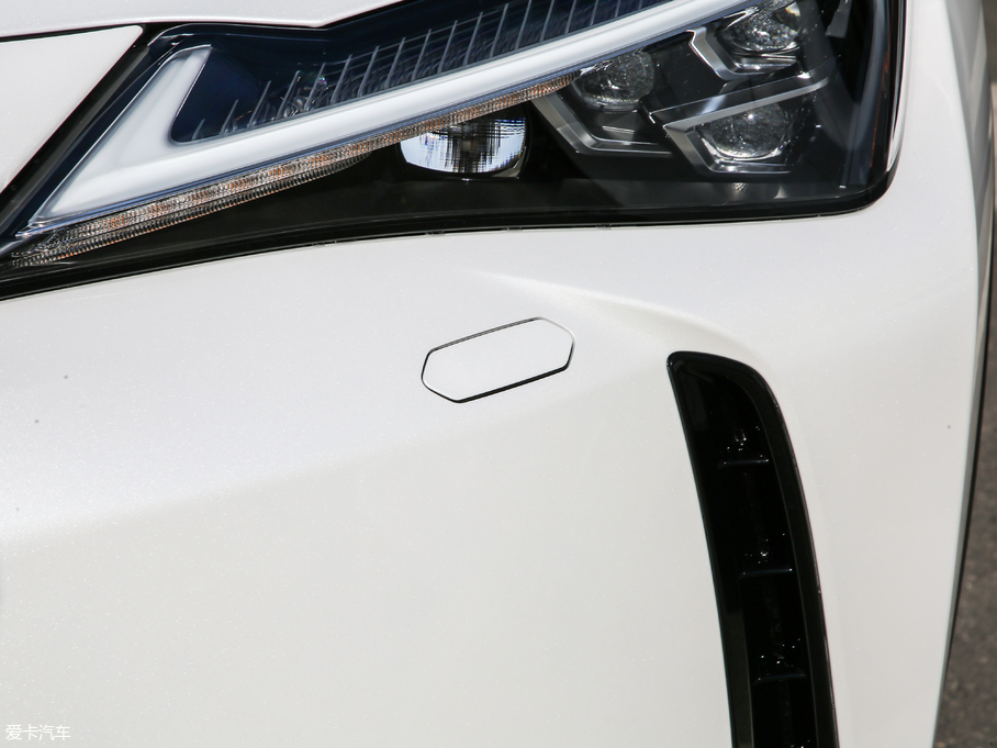 2019׿_˹UX 260h ̽ V