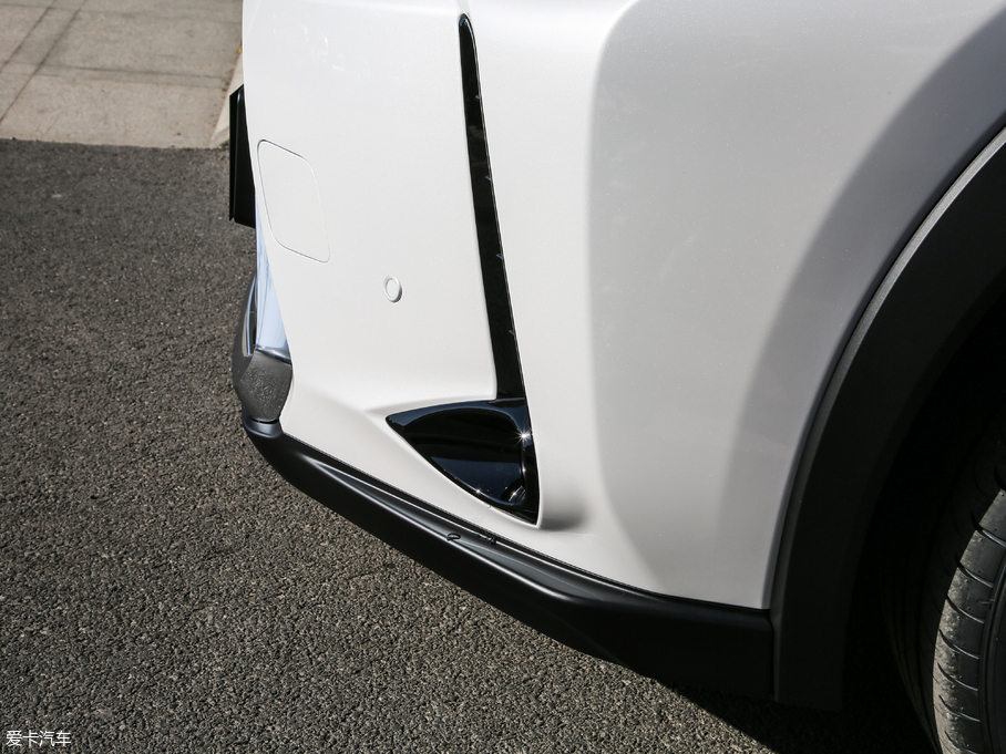 2019׿_˹UX 260h ̽ V