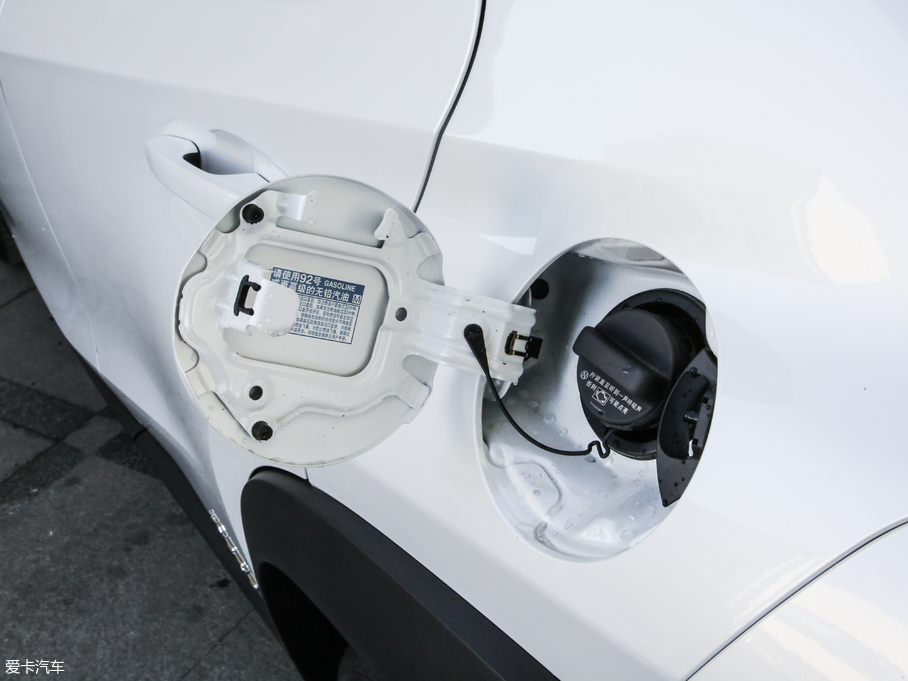 2019׿_˹UX 260h ̽ V