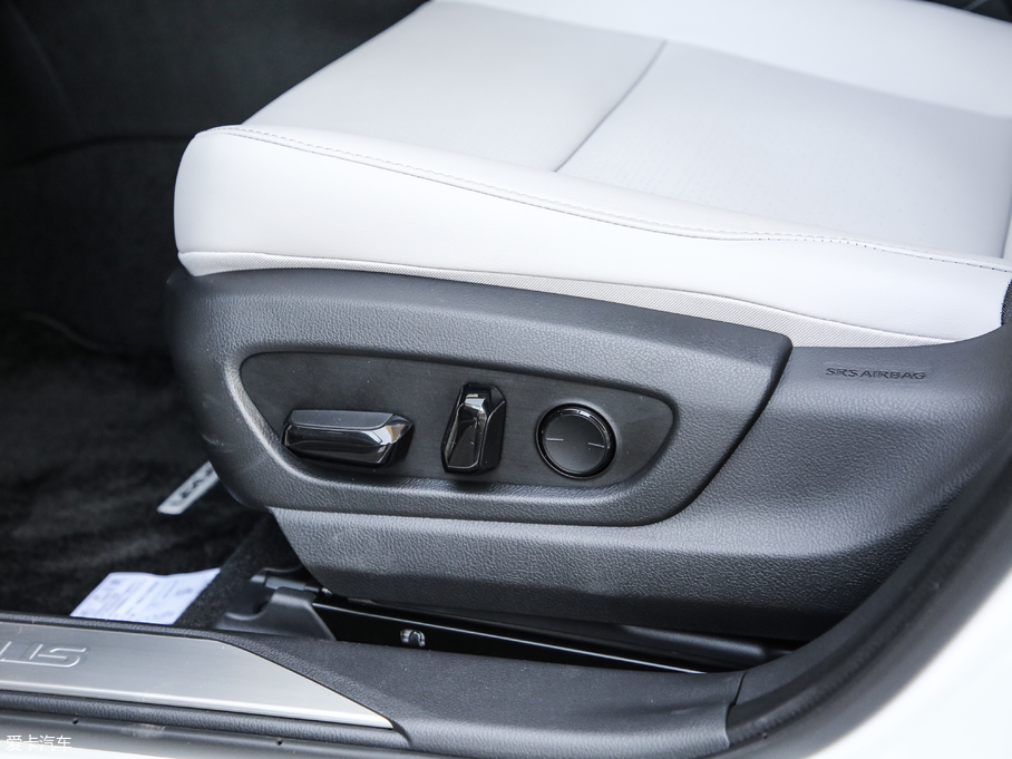 2019׿_˹UX 260h ̽ V