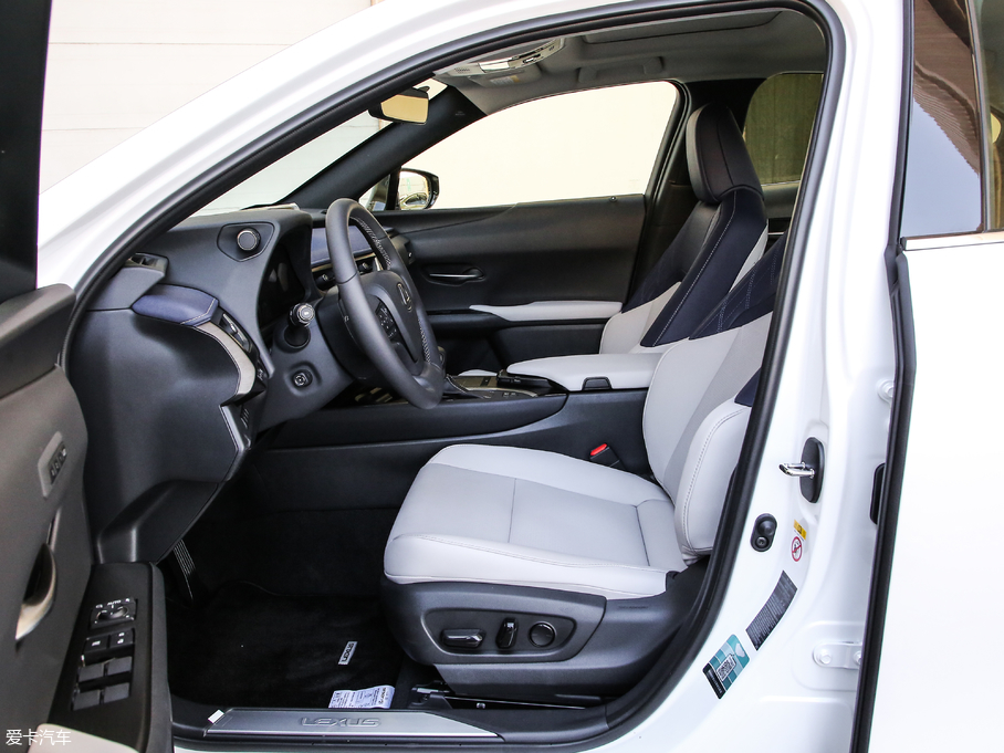 2019׿_˹UX 260h ̽ V