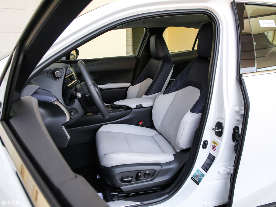 2019׿_˹UX 260h ̽ V